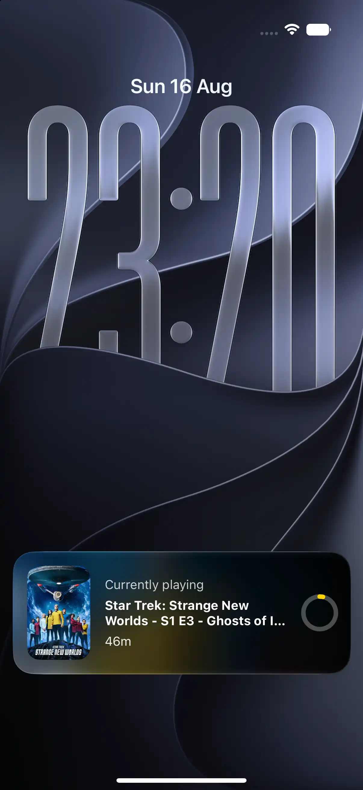 Nachoz Live Activity on the iPhone Lock Screen showing the episode currently playing